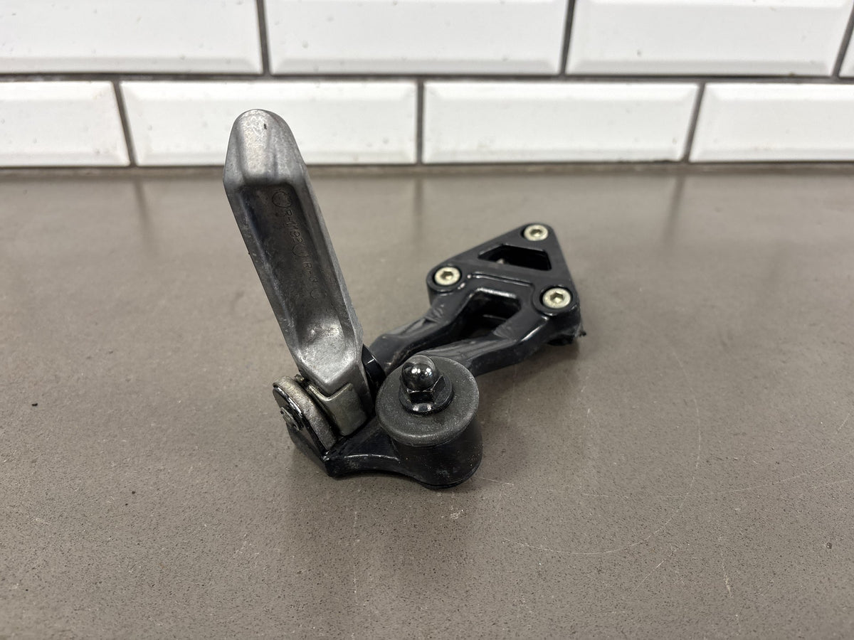 1990-1993 Kawasaki ZX-11 ZX1100C Passenger Pegs Brackets Pair OEM 35011-1521