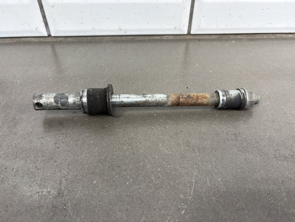 1983 Kawasaki GPZ750 ZX750A Front Axle with Spacers OEM