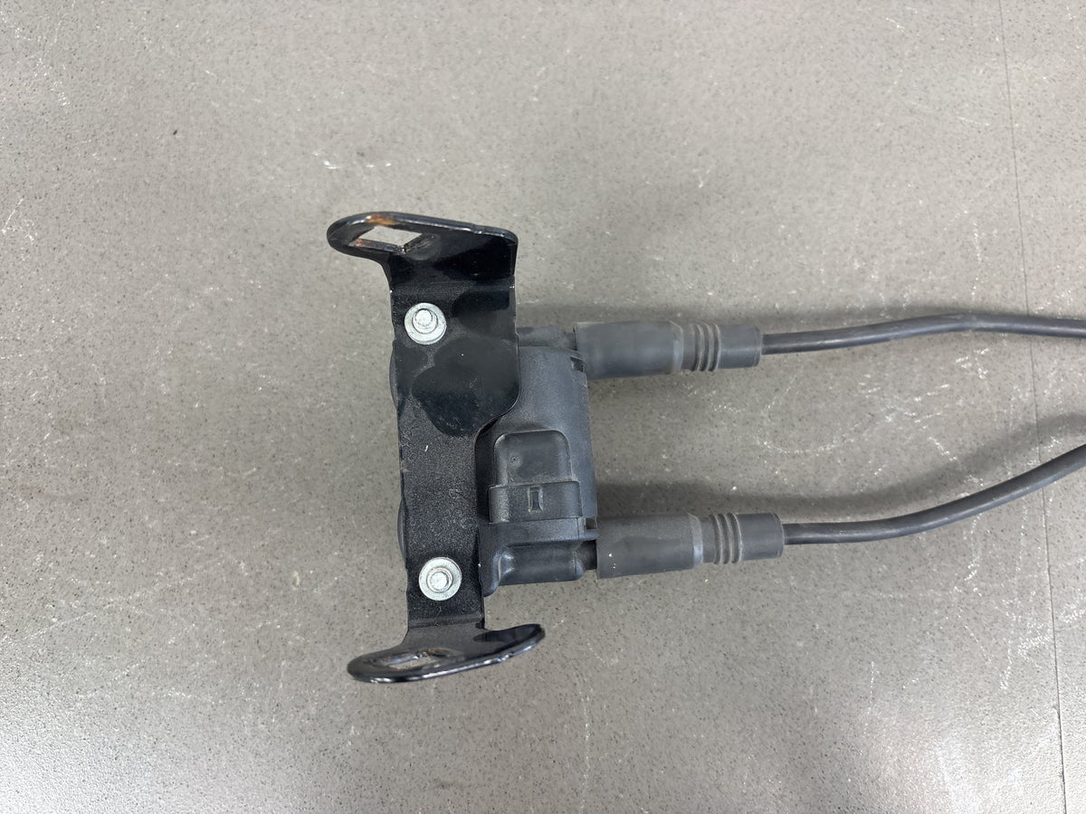 2001-2006 Harley Road King FLHR FLHRI FLHRCI Ignition Coil OEM 31743-01