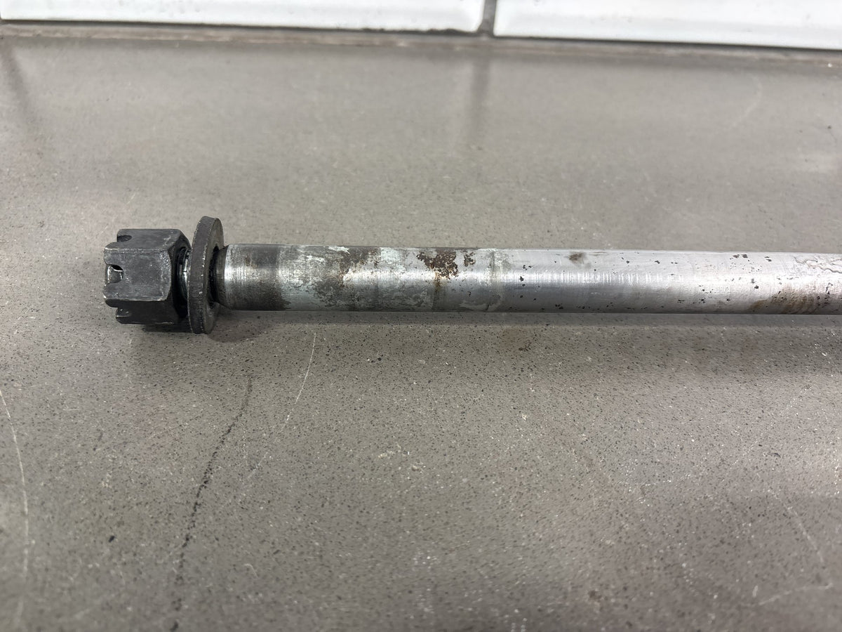 00-06 Harley Heritage Softail Classic FLSTC FLSTCI Rear Axle OEM 41110-79A