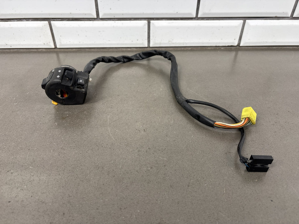03-09 Suzuki SV650 Left Handlebar Switch Housing OEM 37400-17G10