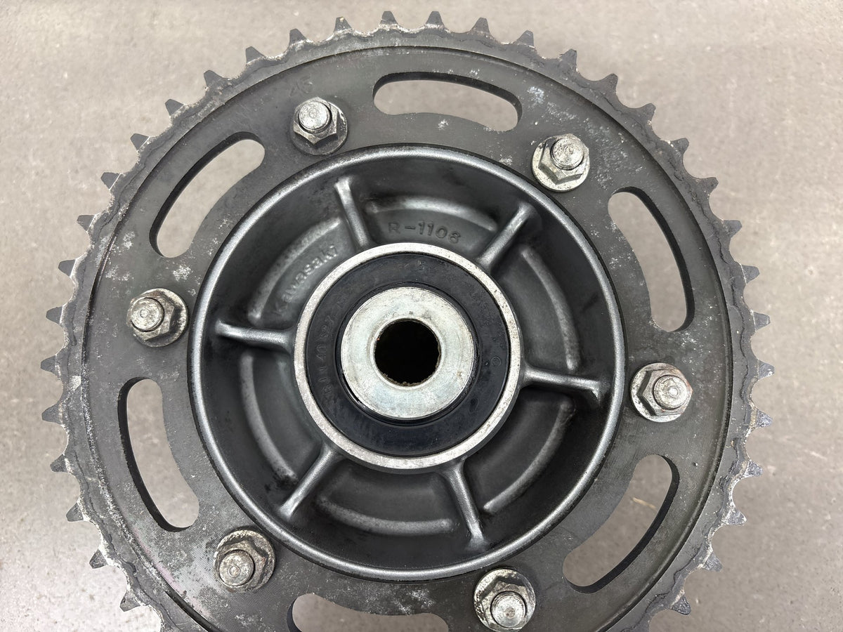 1990-1993 Kawasaki Ninja ZX11 ZX1100X Rear Hub Damper Cush Drive Assembly OEM