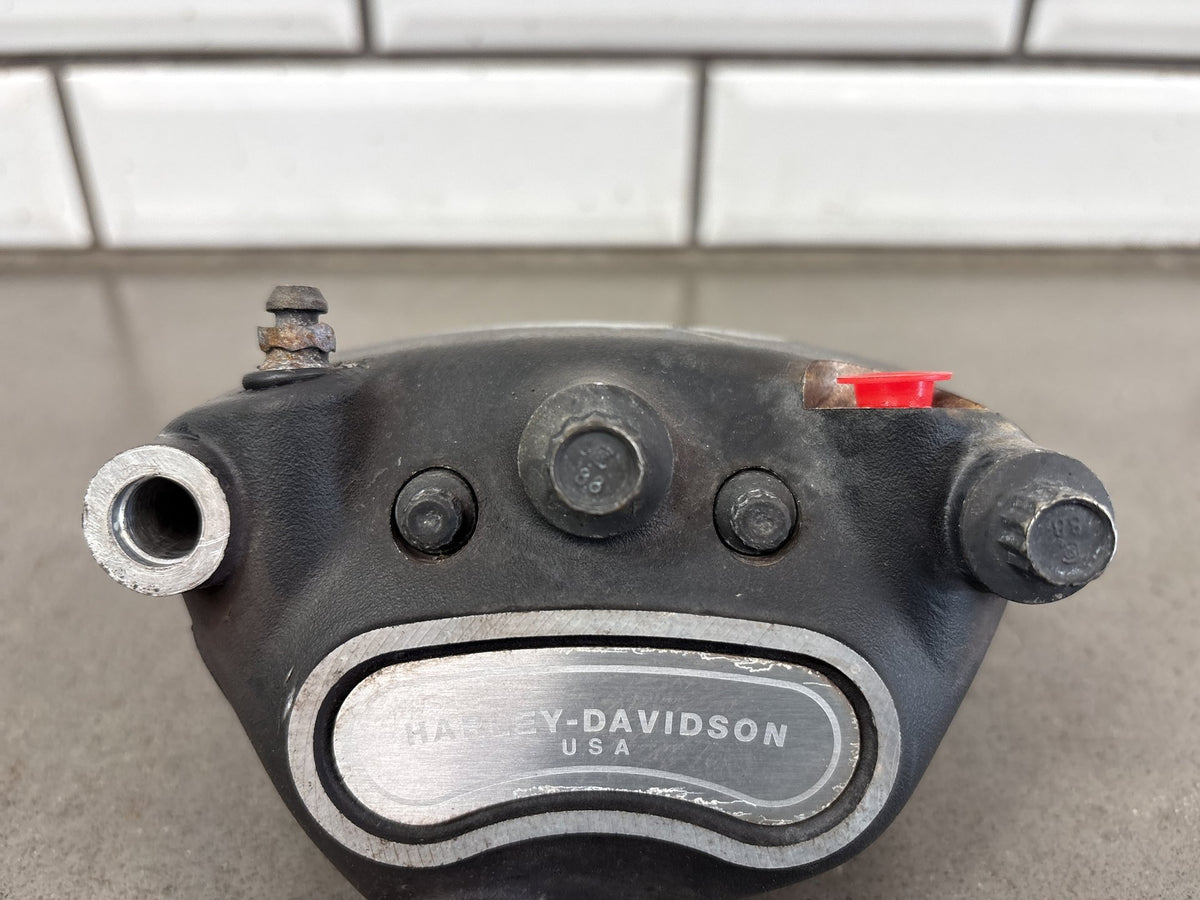 00-06 Road King Heritage 06-07 Dyna Harley Left Front Brake Caliper 44046-00D
