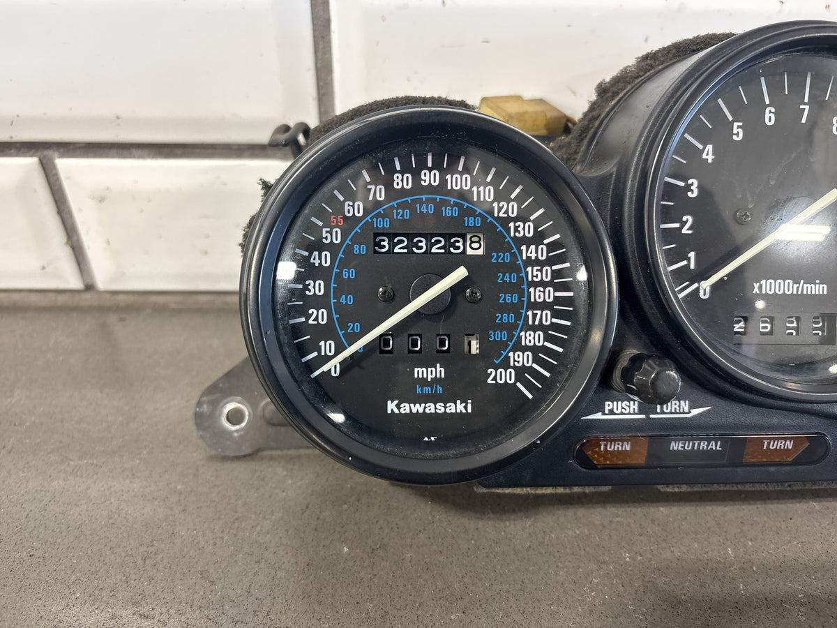 1990-1993 Kawasaki Ninja ZX-11 ZX1100C Speedometer Gauge Cluster MPH 25001-1789