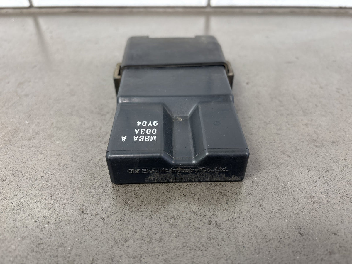 2000 Honda Super Hawk 1000 VTR1000F CDI Igniter Units MBBA A 003A And CI689 OEM