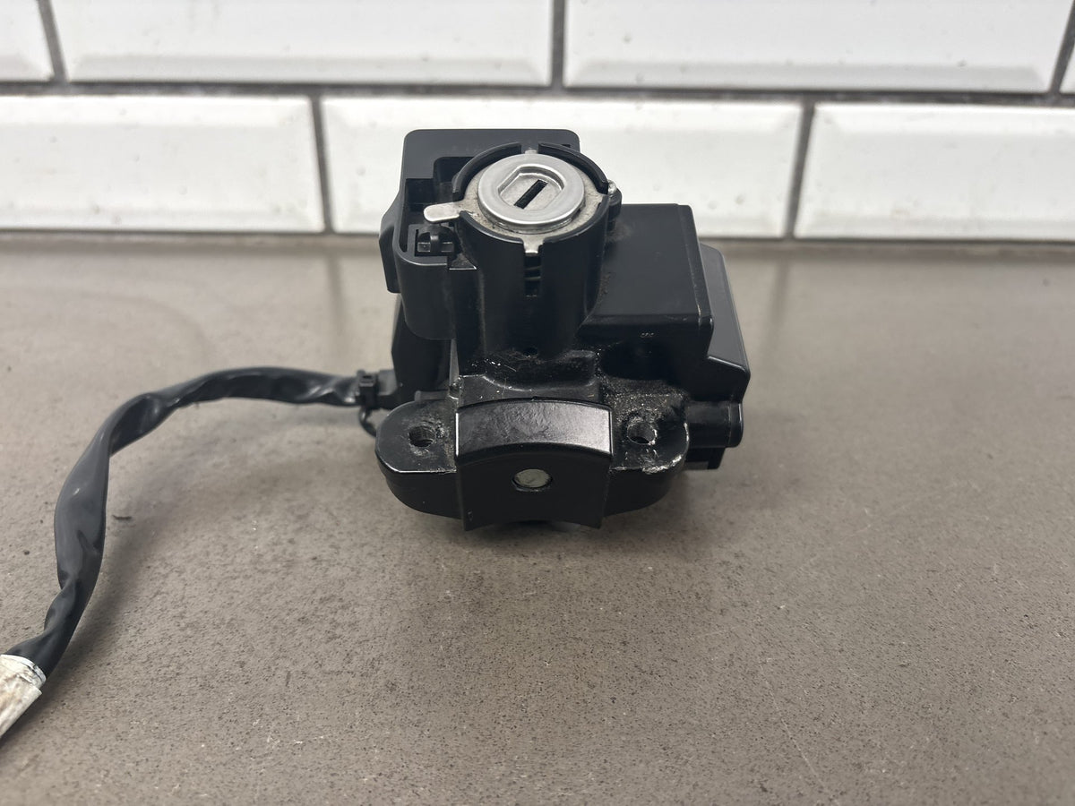 2010-2014 Kawasaki Concours 14 ZG1400 KIPASS Ignition Switch Lock With Key OEM