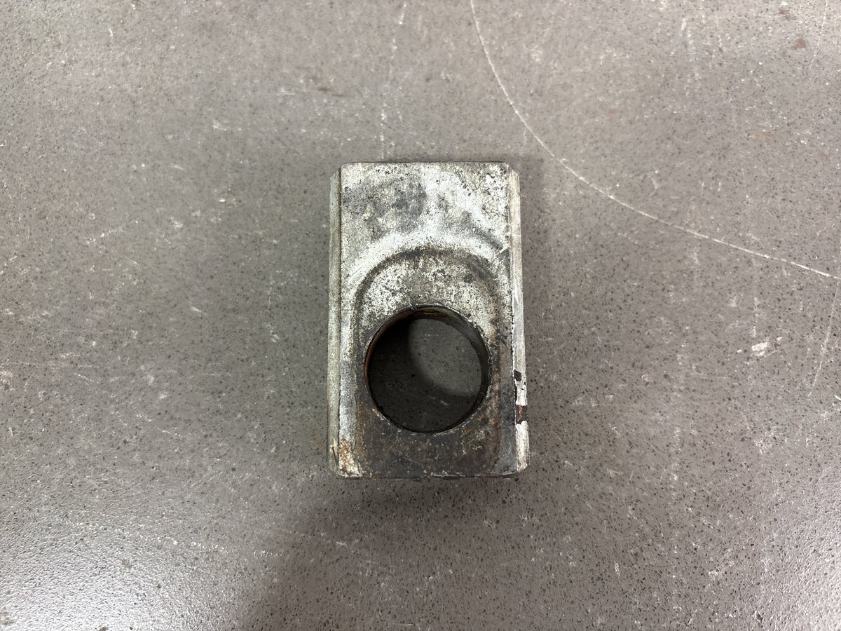 06-07 Harley Dyna FXD FXDB FXDC FXDL FXDWG Rear Axle Spacers Adjuster Blocks OEM
