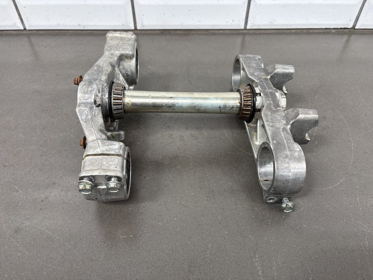 2000-2007 Suzuki DRZ400E DRZ400 Triple Tree Clamps Steering Stem OEM 51410-29F00