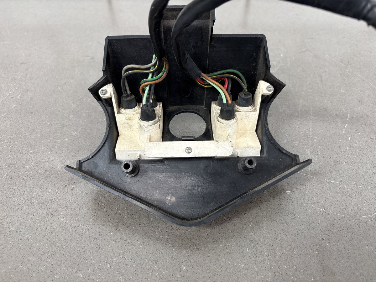 1983 Kawasaki GPZ750 ZX750A Indicator Light Panel Dash Housing OEM