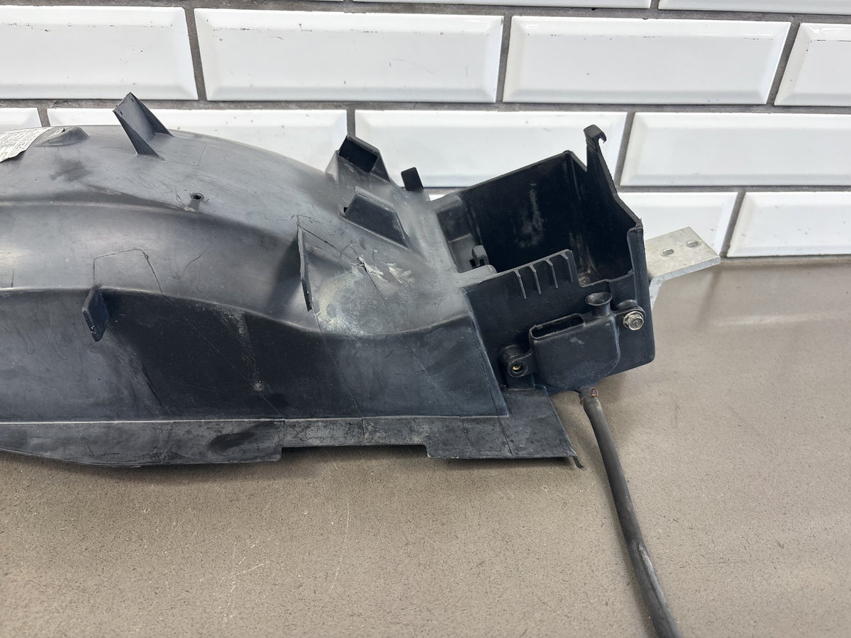1990-1993 Kawasaki Ninja ZX-11 ZX1100C Rear Inner Fender Undertail 35023-1257