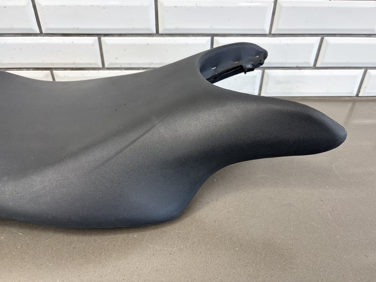 2002-09 Honda VFR800 Interceptor Seat Saddle Black Small Holes OEM 77200-MCW-D00