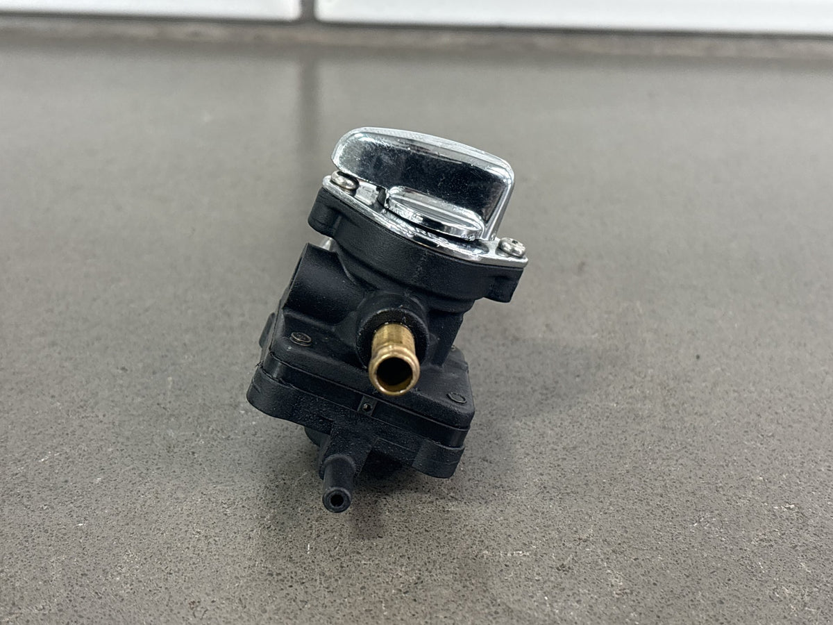 2002-2006 Harley Sportster XL883 XL1200 Fuel Valve Petcock OEM 62169-02A