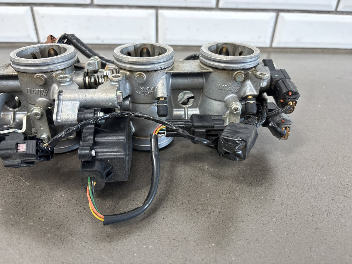 2010-2014 Kawasaki Concours 14 ZG1400 Throttle Body 16163-0145
