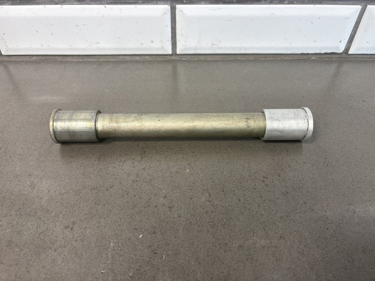 2010-2014 Kawasaki Concours 14 ZG1400 Front Axle 41068-0604