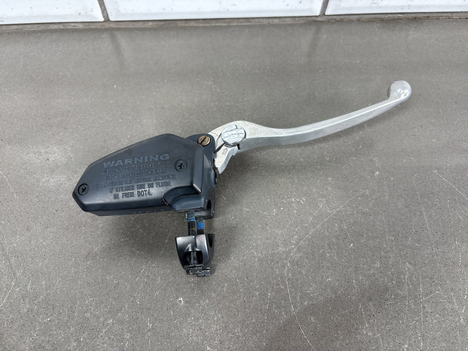 17-25 Kawasaki Ninja 650 EX650 Front Brake Master Cylinder (Black) 43015-0647