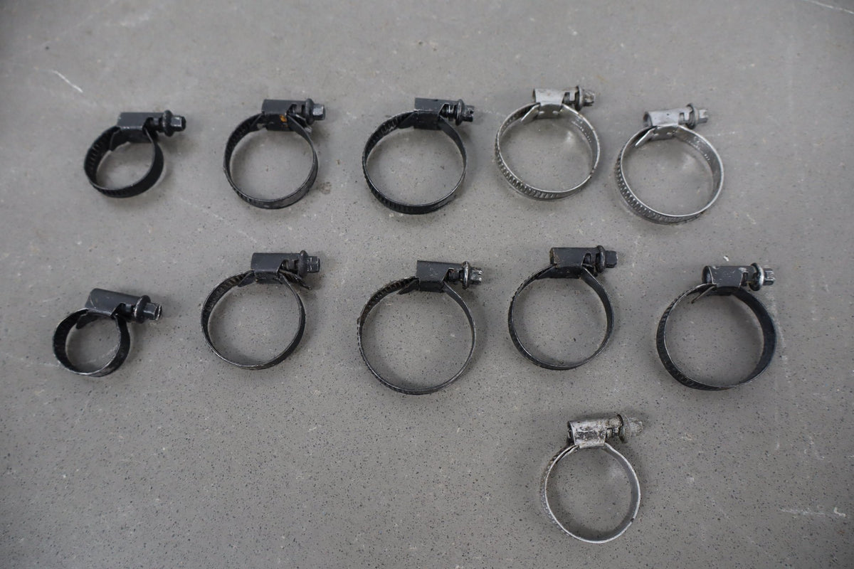 2000 Triumph Tiger 900 Hardware Kit Nuts Bolts OEM