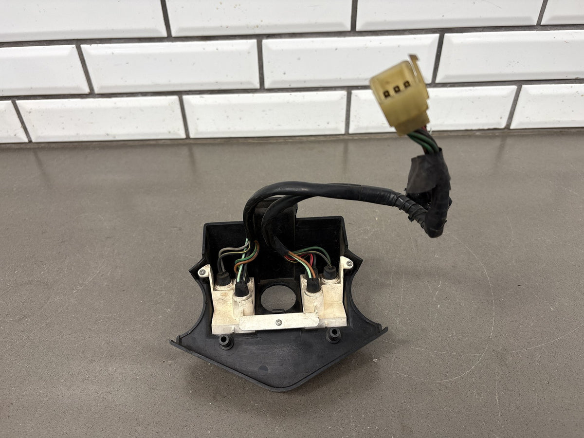 1983 Kawasaki GPZ750 ZX750A Indicator Light Panel Dash Housing OEM