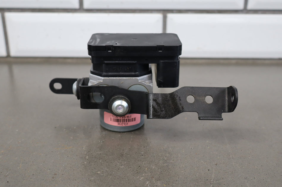 2018-2025 Kawasaki Ninja 400 ABS Pump 16082-0785