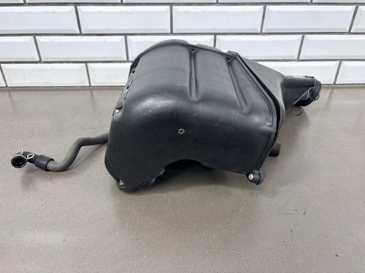 1990-1993 Kawasaki Ninja ZX-11 ZX1100C Airbox Air Filter Housing OEM