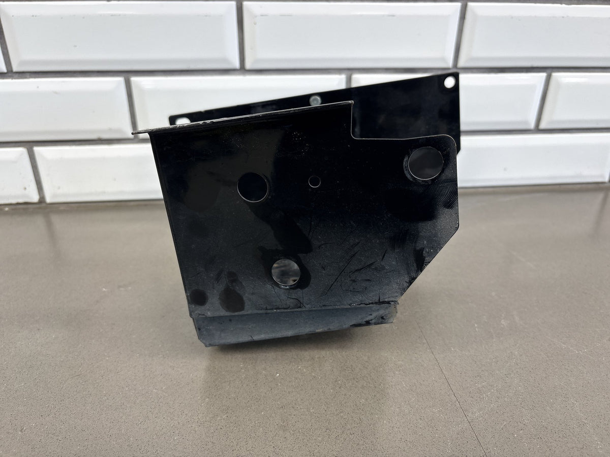 2002-2006 Harley Road King FLHR FLHRI FLHRCI Battery Tray OEM 66281-02A