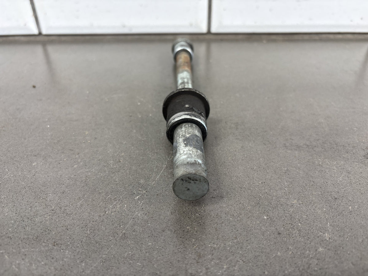 1983 Kawasaki GPZ750 ZX750A Front Axle with Spacers OEM