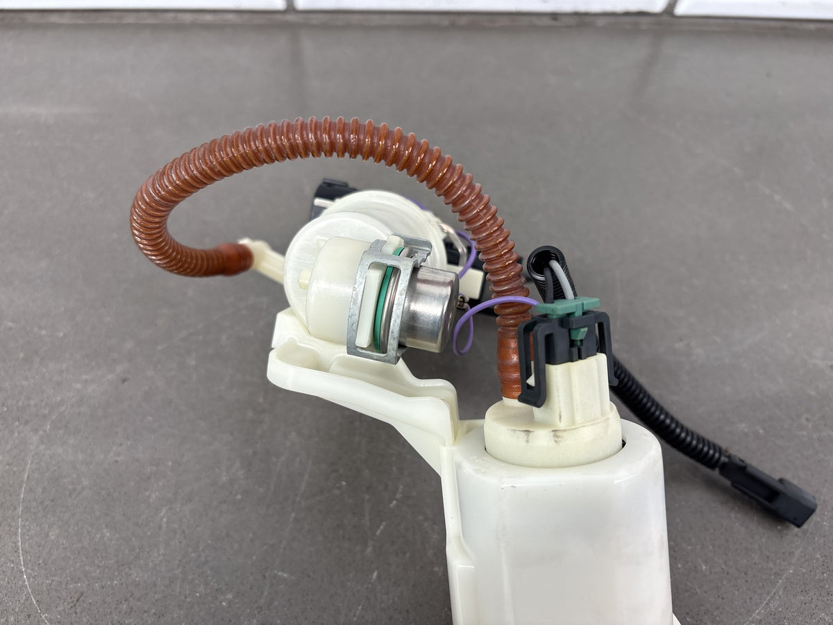 06 09-17 Dyna Super Glide Street Bob Fat Bob Harley EFI Fuel Pump 75218-04D