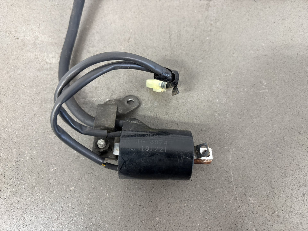 1998-2005 Honda Super Hawk VTR1000F Ignition Coil Set OEM 30501-MBB-E30