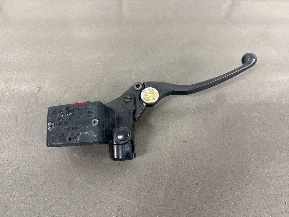 1990-2000 Kawasaki ZX-11 ZX1100C ZX1100D Front Brake Master Cylinder 43015-1498