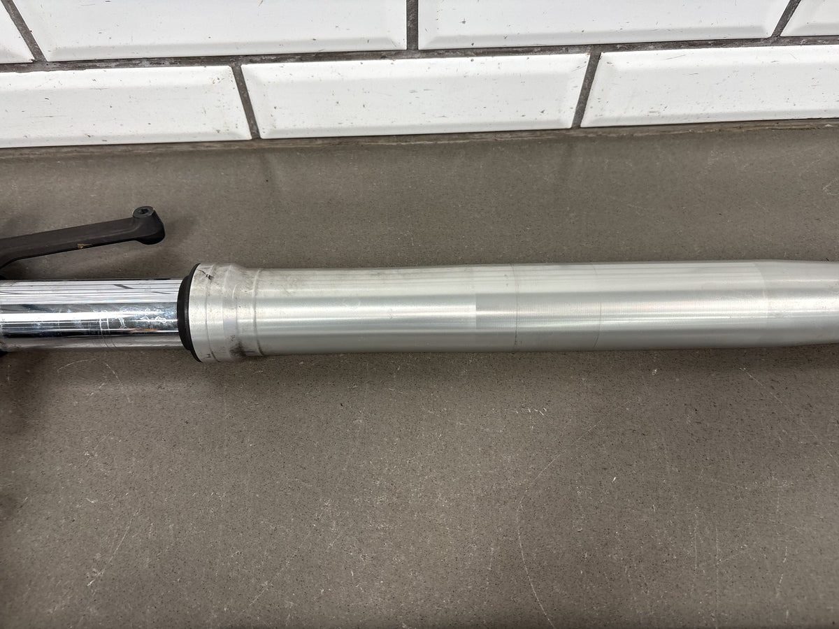 2010-2014 Kawasaki Concours 14 ZG1400 Front Fork Set Left Right 44071-5106/5107
