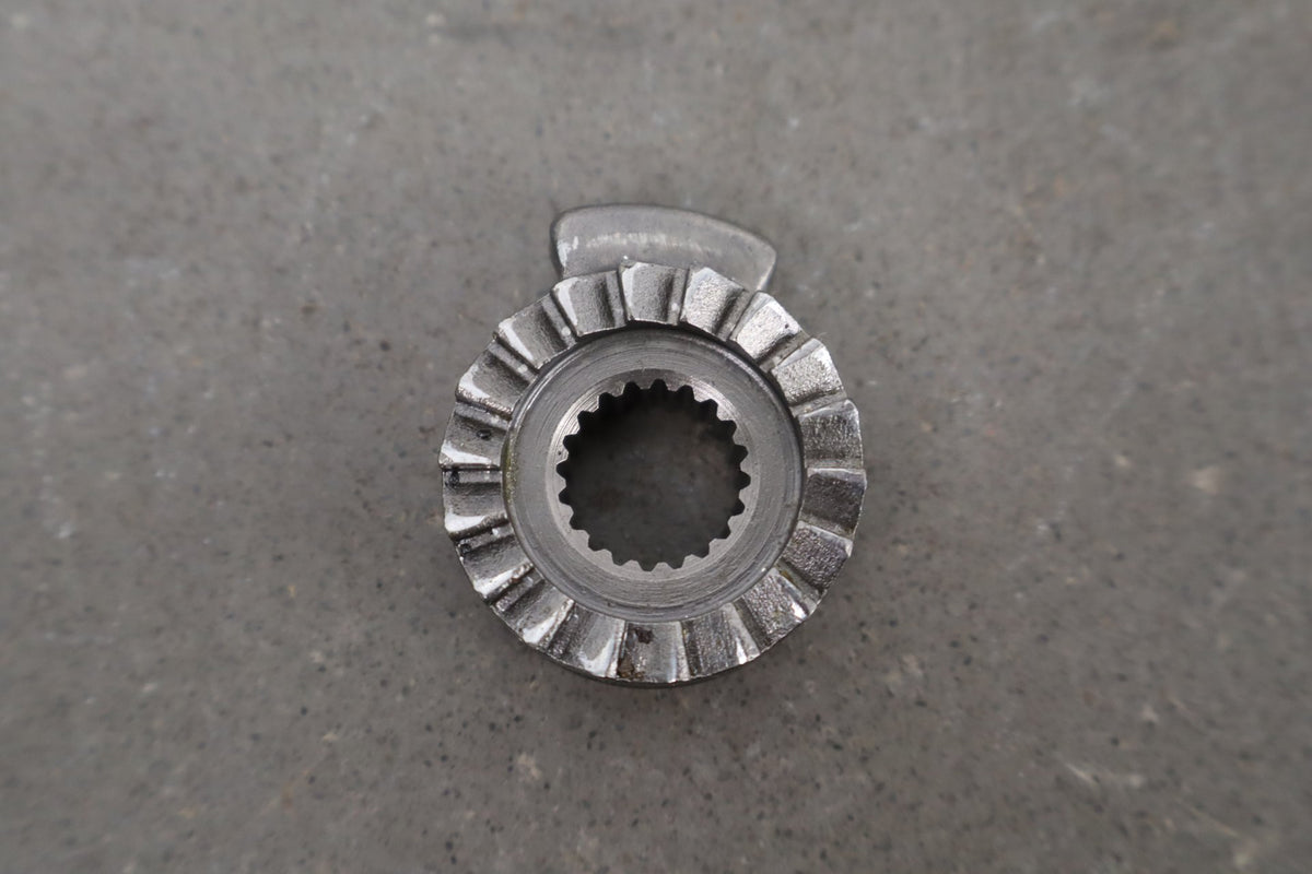 1986 Honda CR125R Kickstart Shaft with Idler Gear OEM 28210-KS6-000