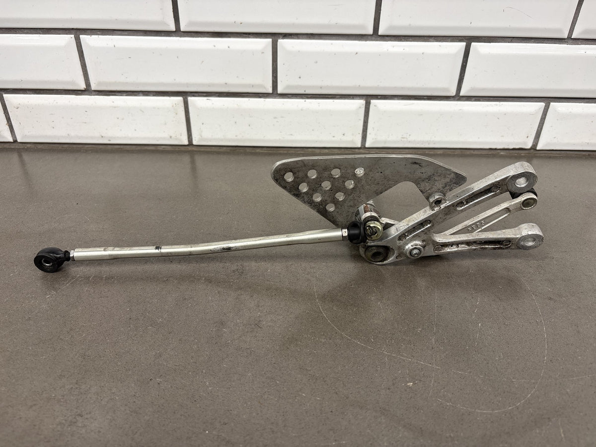 1999-2002 Yamaha YZF-R6 Left Rearset Foot Peg Bracket Shift Lever Rod OEM