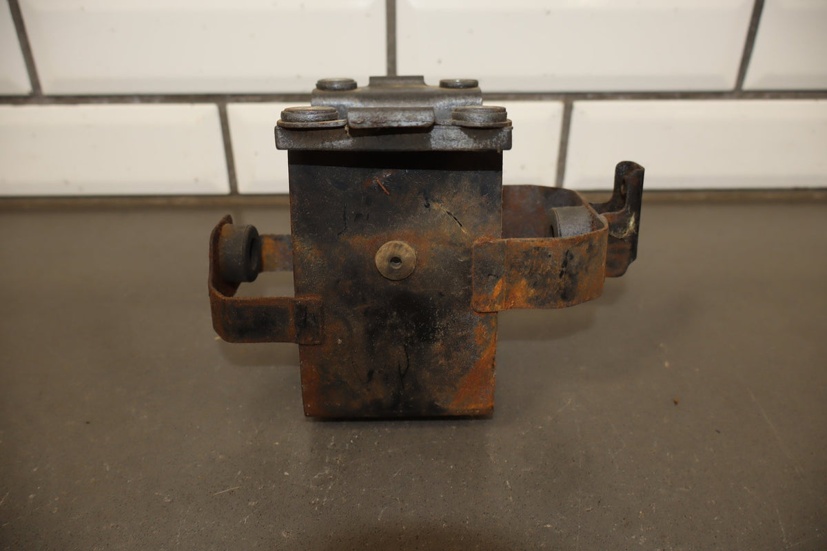 1970 Honda CB175 CL175 OEM Battery Tray Box Holder 83600-307-010