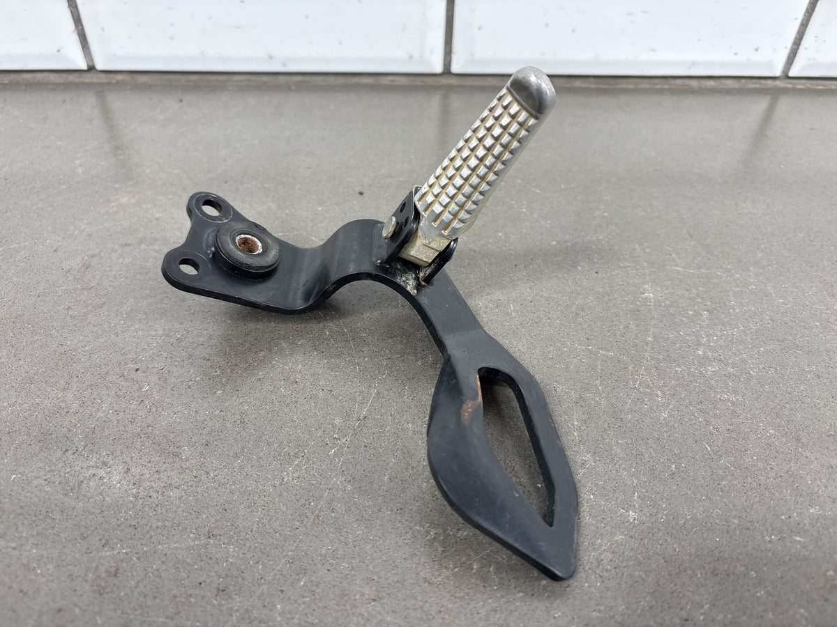 2000-2024 Suzuki DRZ400S DRZ400SM Passenger Foot Pegs with Brackets Pair OEM