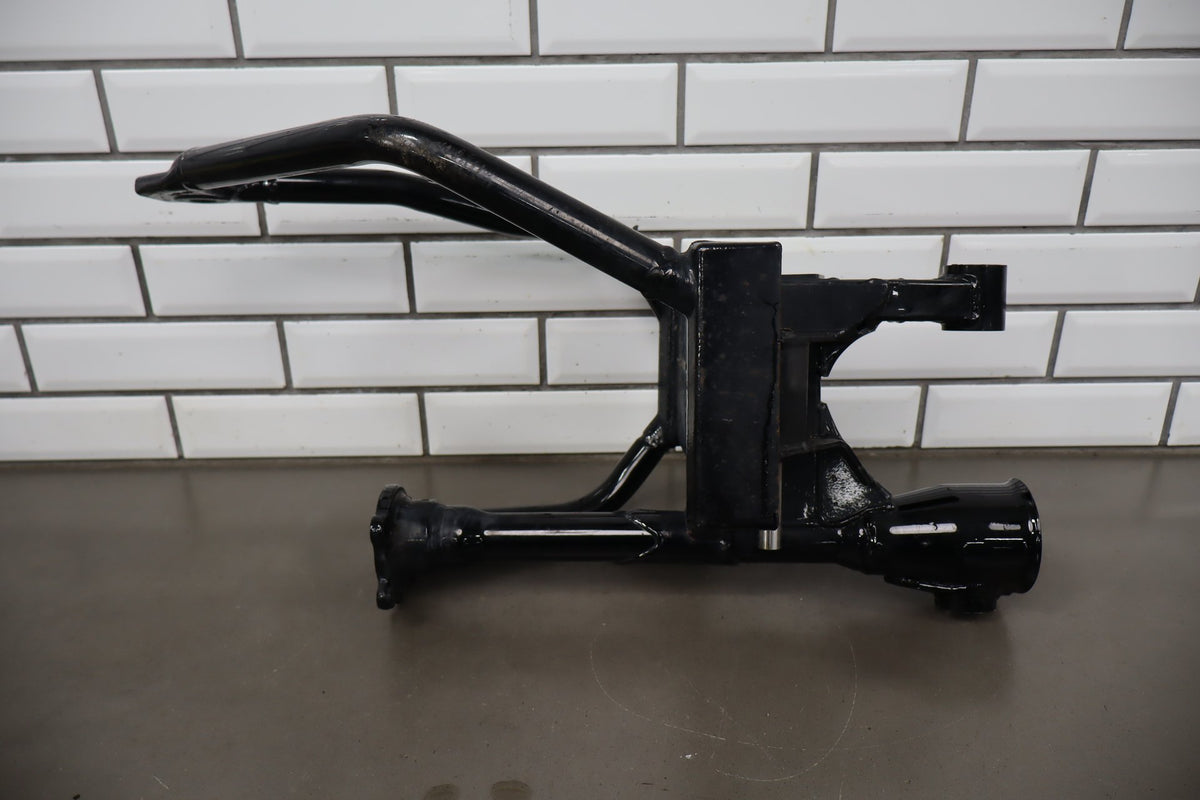2001-04 Suzuki VL800 Volusia Rear Swingarm Black Rust Spots OEM 61101-41891-019