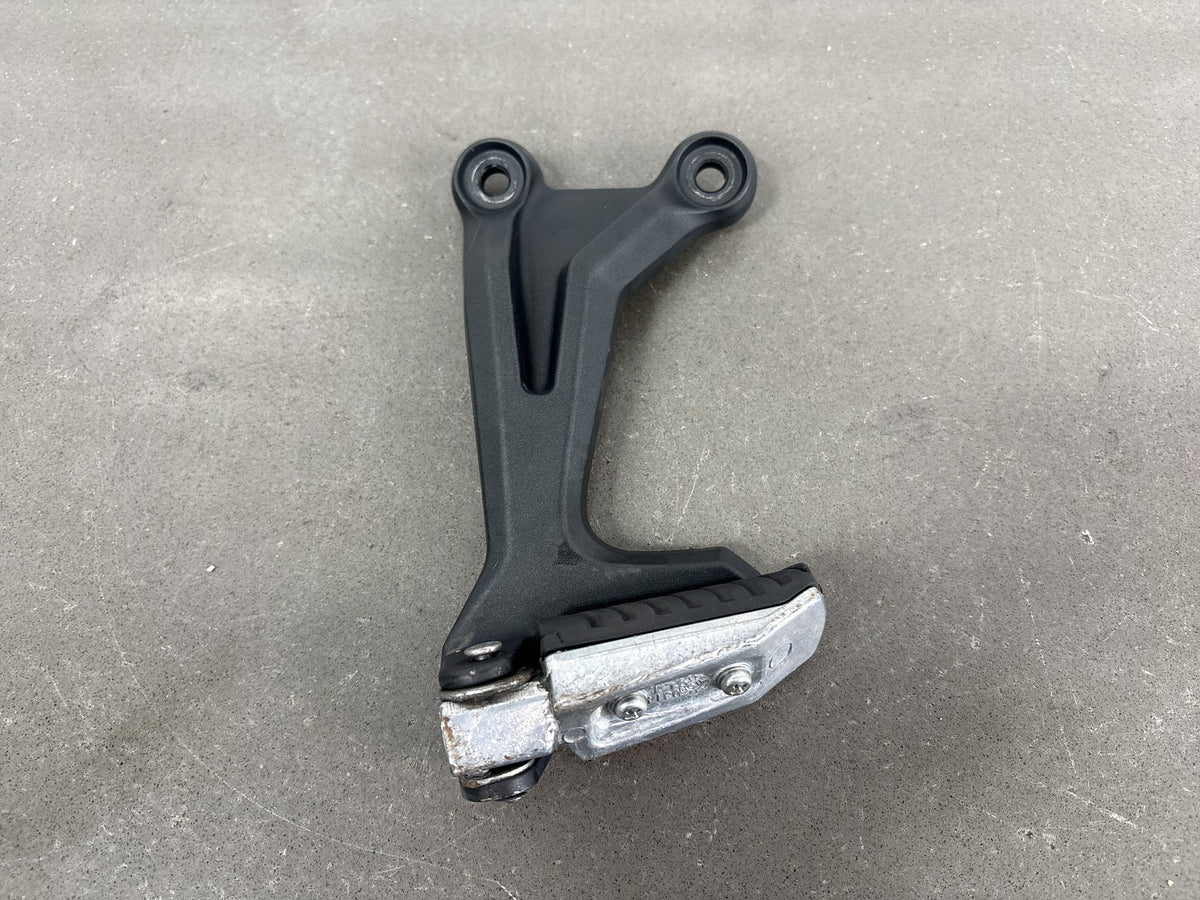 17-25 Kawasaki Ninja 650 EX650 Left Rear Passenger Footpeg & Bracket 35063-1350
