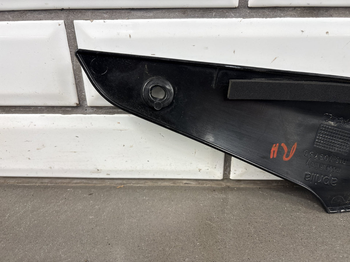 2009 Aprilia RSV 1000 R RSV1000R Right Tank Side Fairing Cover Black OEM