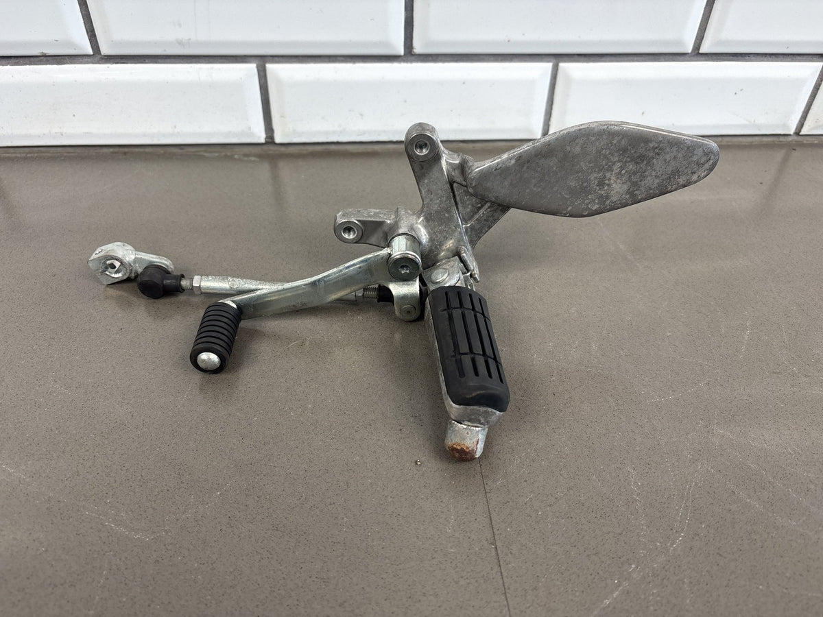 1999-2007 Yamaha YZF600R Pair Left Right Rearsets Shift Lever Brake Pedal OEM