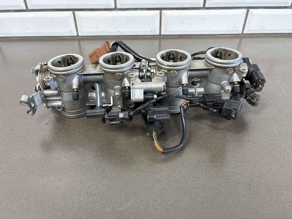 2010-2014 Kawasaki Concours 14 ZG1400 Throttle Body 16163-0145
