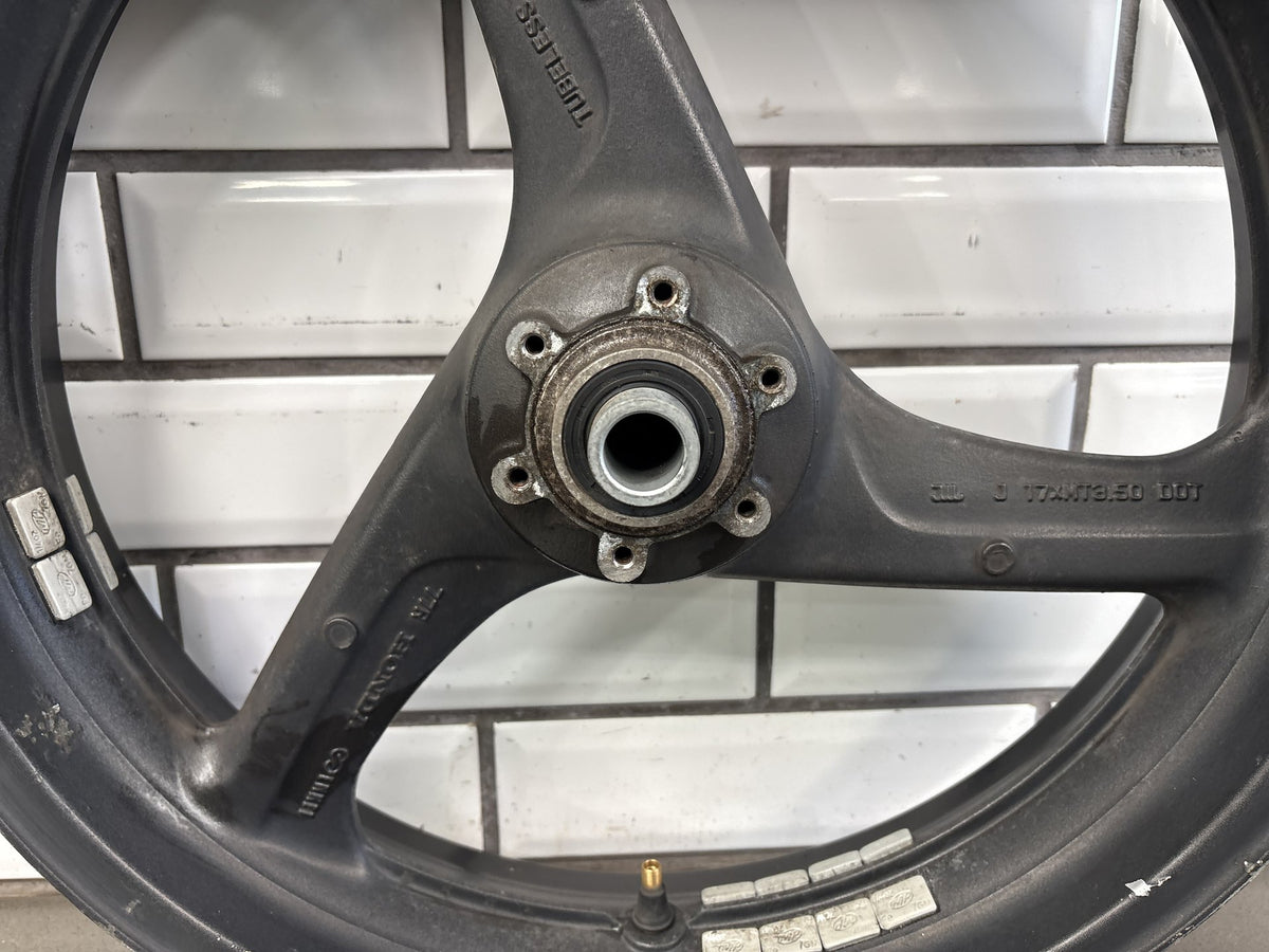 1998-2000 Honda Super Hawk VTR1000F Front Wheel Rim 17x3.50 OEM 44650-MBB-000