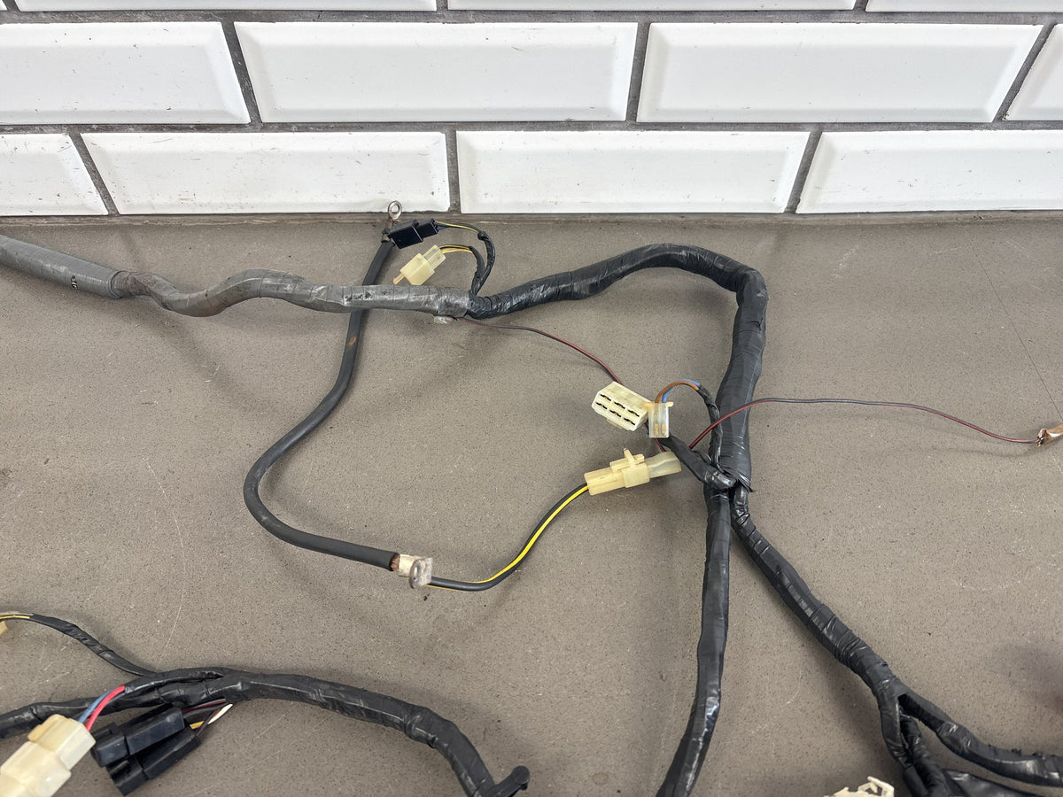 1990-1993 Kawasaki Ninja ZX-11 ZX1100C Main Wiring Harness Loom OEM 26030-1005