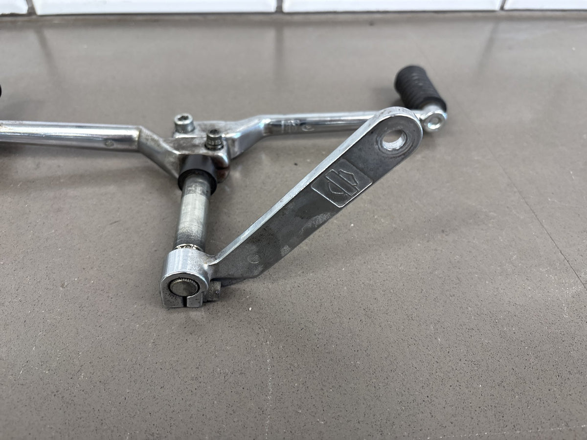 1999-2006 Harley Road King FLHR FLHRI FLHRCI FLHRS Shift Lever OEM 33895-82D