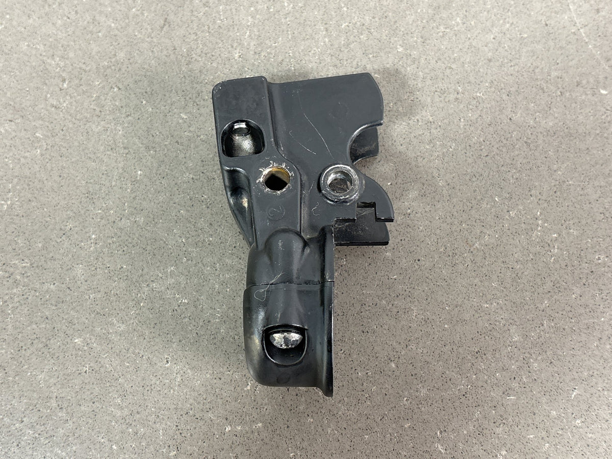 2004-2013 Harley Sportster XL883 XL1200 Clutch Lever Perch Bracket OEM 38671-04