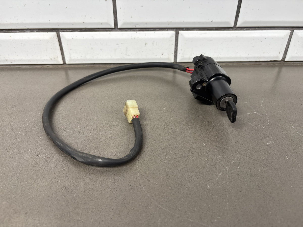 2002 Honda Interceptor 800 VFR800 Ignition Switch W/ Key And Wiring Pigtail OEM