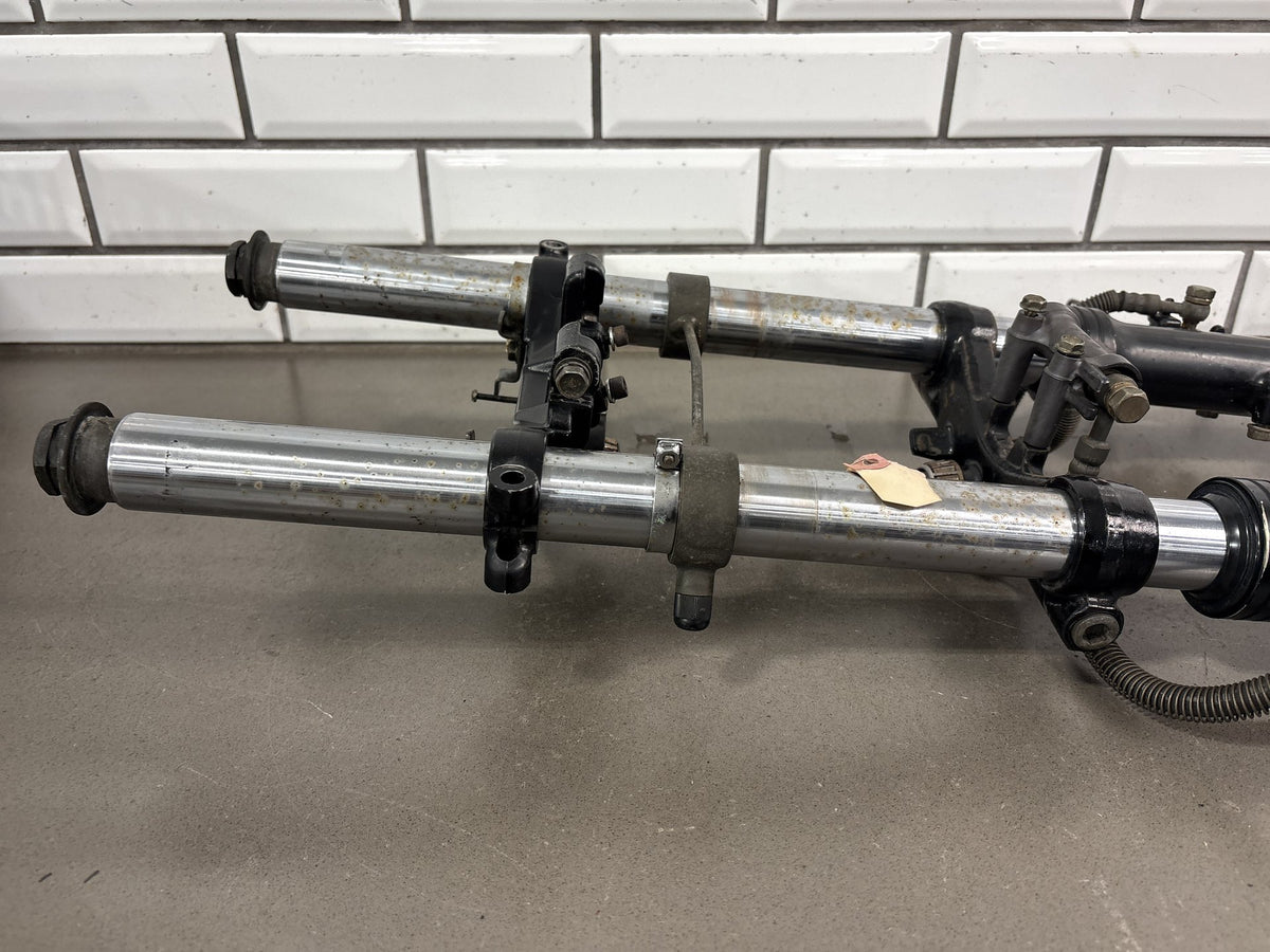 1982-1985 Kawasaki GPZ750 Front End Complete Forks Triple Trees OEM Straight