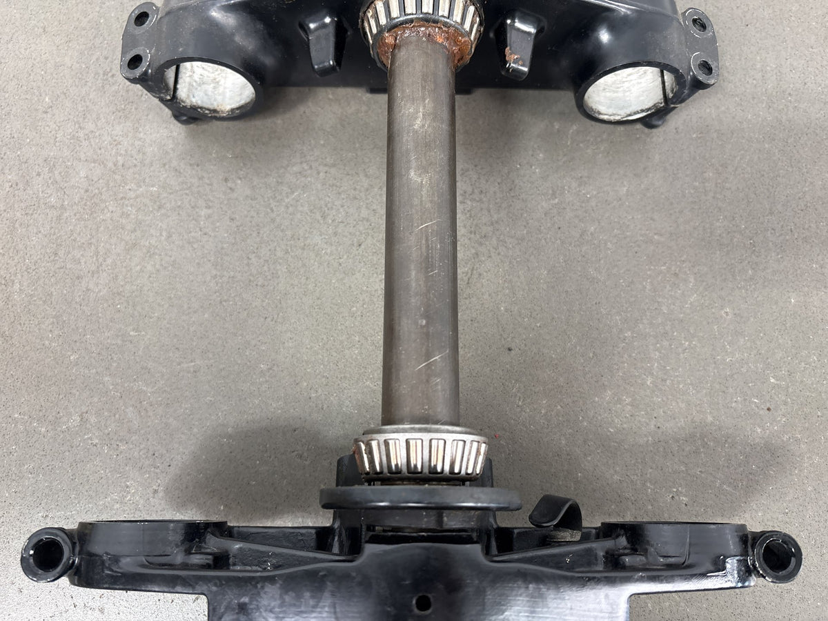1990-93 Kawasaki ZX-11 ZX1100C Triple Tree Clamp Set With Stem Black 44039-1200