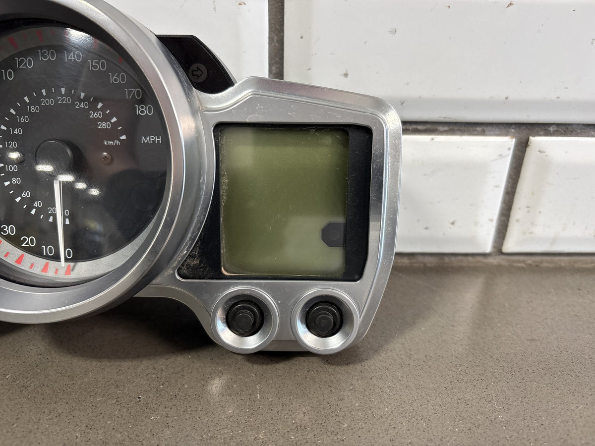 2006-2007 Yamaha FJR1300 Speedometer Gauge Cluster MPH OEM 3P6-83500-21-00