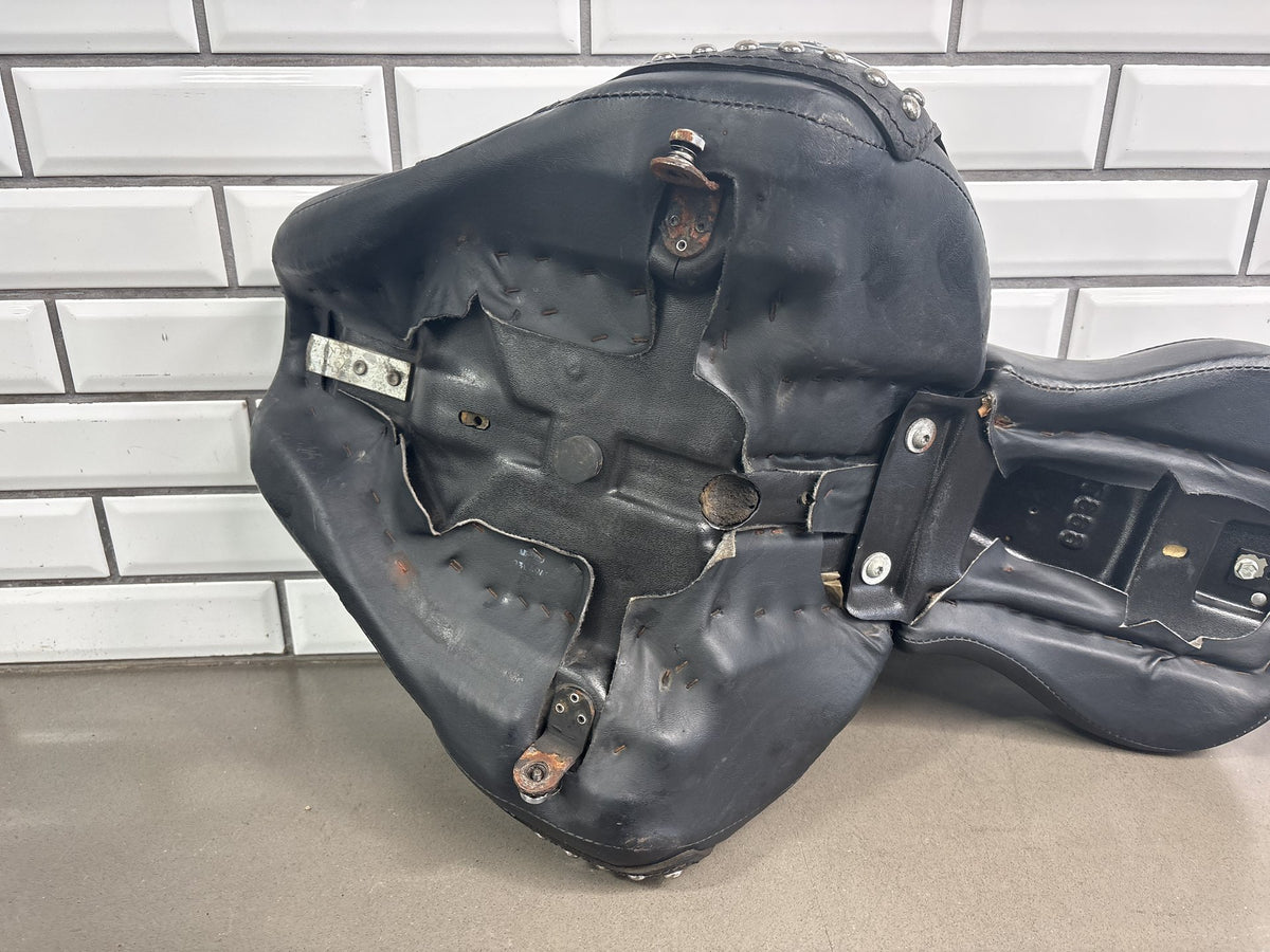 00-06 Harley Heritage Softail Classic FLSTC FLSTCI Passenger Rider Driver Seat