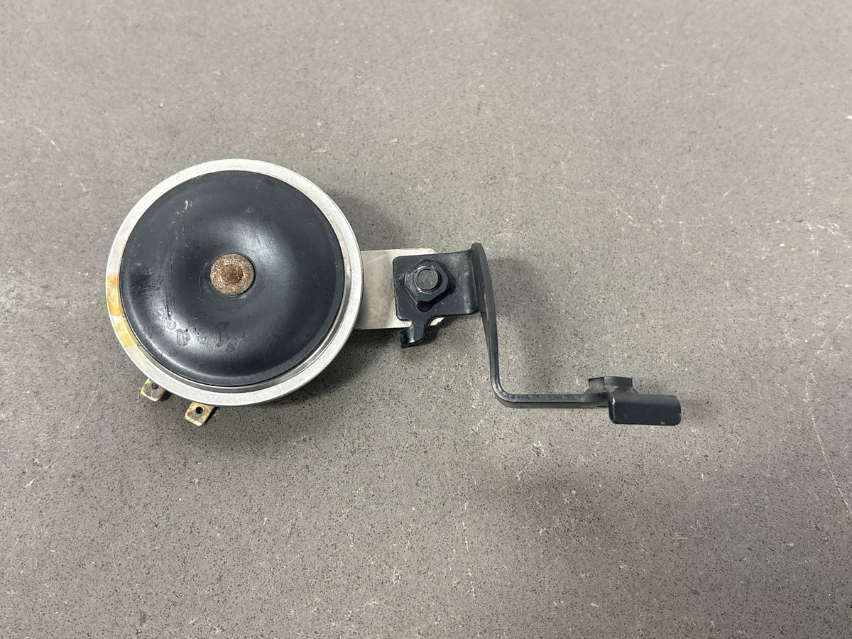 03-09 Suzuki SV650 SV650S Horn OEM 38500-17G00 38500-17G10