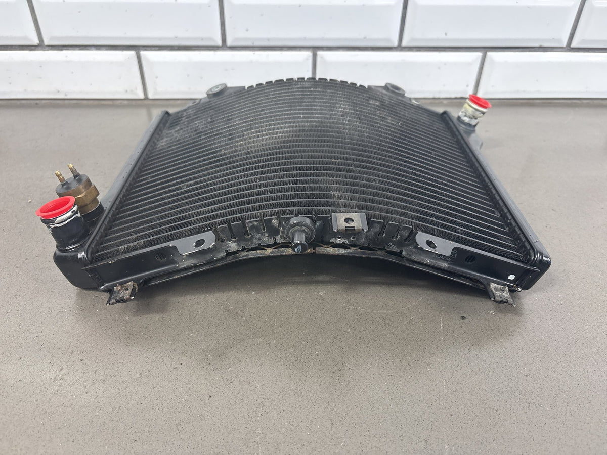 1990-1993 Kawasaki Ninja ZX-11 ZX1100C Radiator OEM 39060-1094