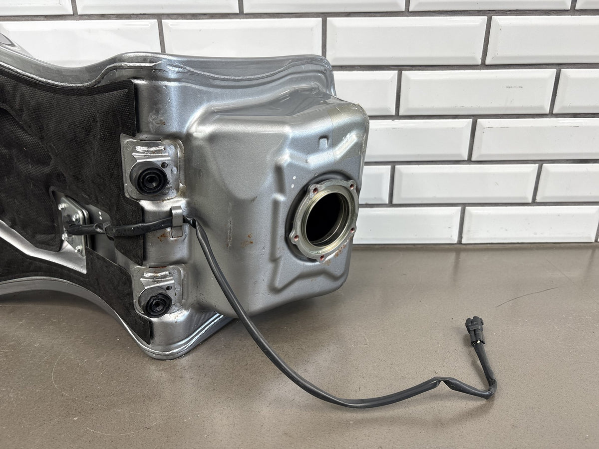 2010-2014 Kawasaki Concours 14 ZG1400 Fuel Tank